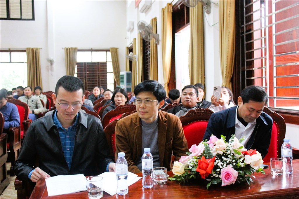 Lãnh đạo Thống kê tỉnh Nghệ An tham dự buổi lễ