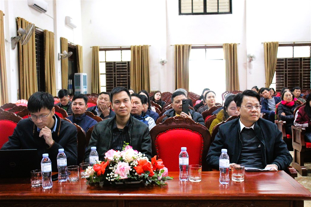 Đại diện Ban chỉ đạo Tổng điều tra các địa phương tham dự buổi lễ